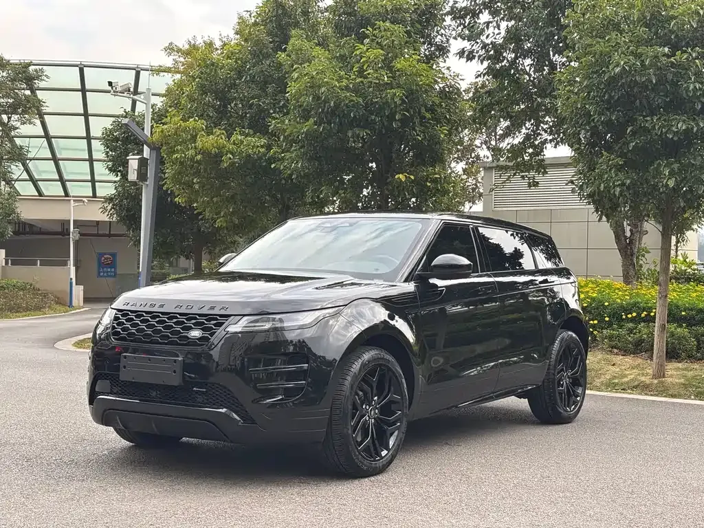 Land Rover Evoque — фото 1