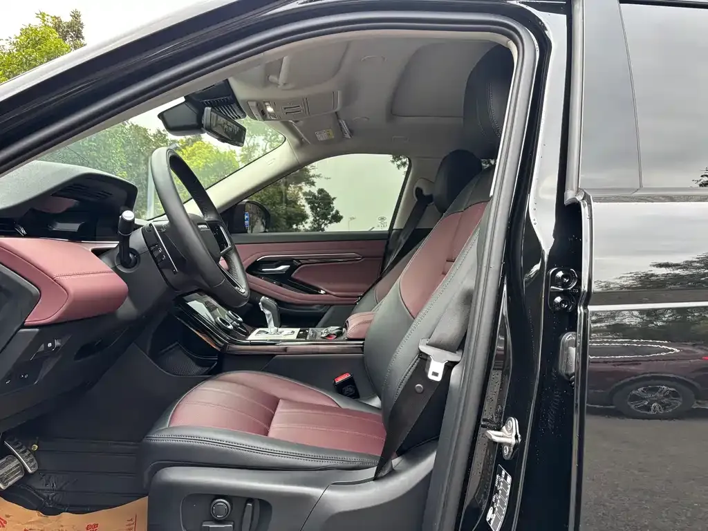 Land Rover Evoque — фото 9
