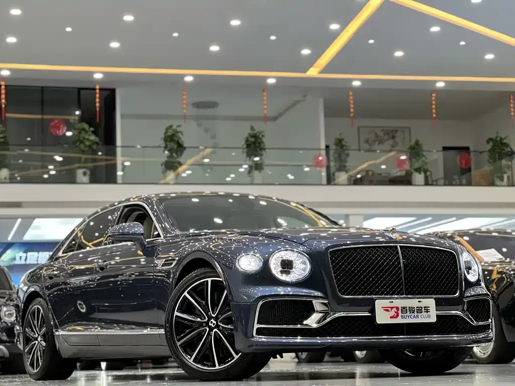Bentley Flying Spur — фото 4
