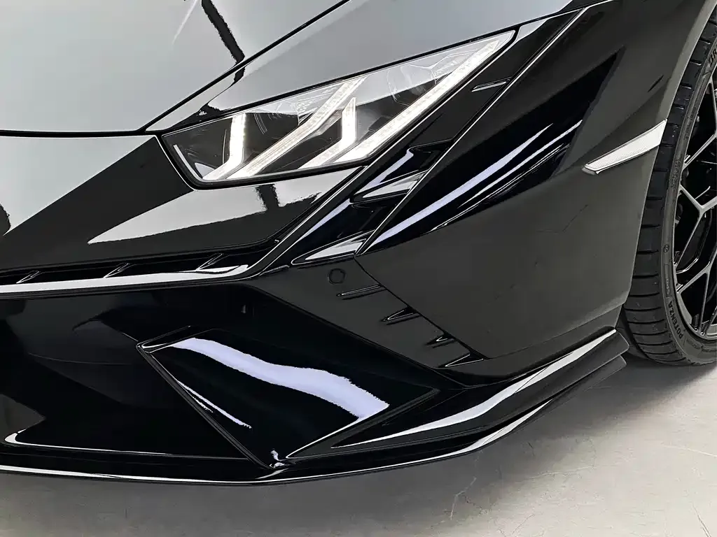 Lamborghini Huracan — фото 10