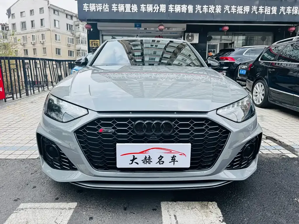 Audi RS 4 — фото 2