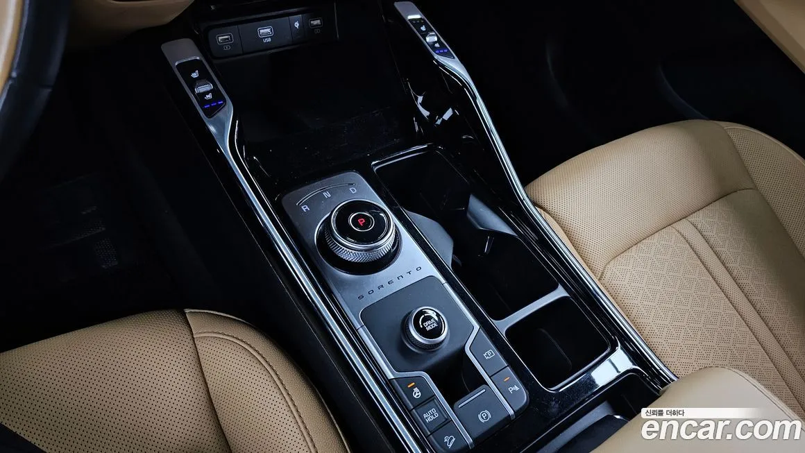 Kia Sorento — фото 9