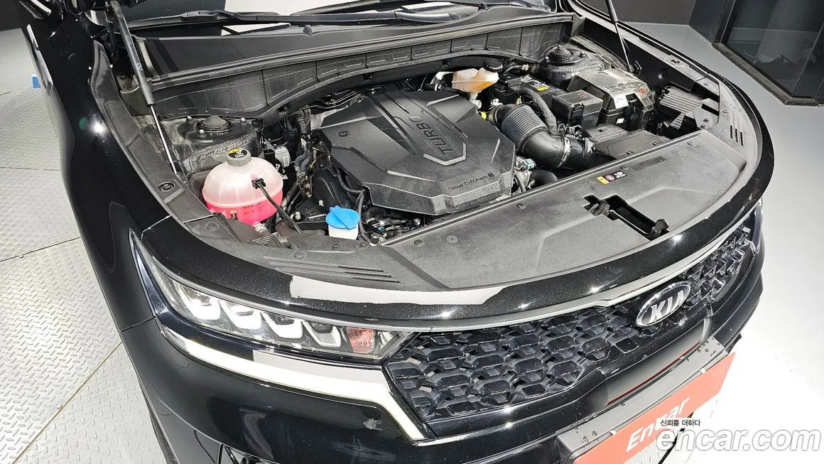 Kia Sorento — фото 6