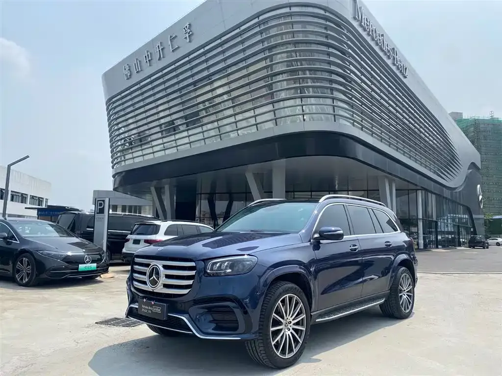 Mercedes-Benz GLS — фото 1