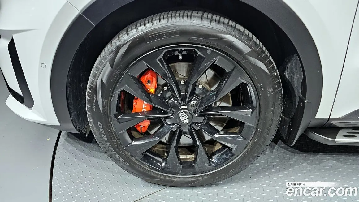 Kia Sorento — фото 5