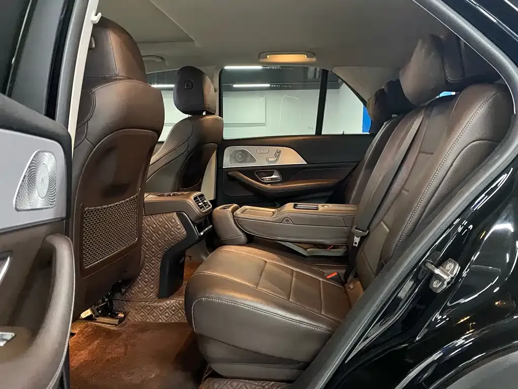 Mercedes-Benz GLE — фото 9