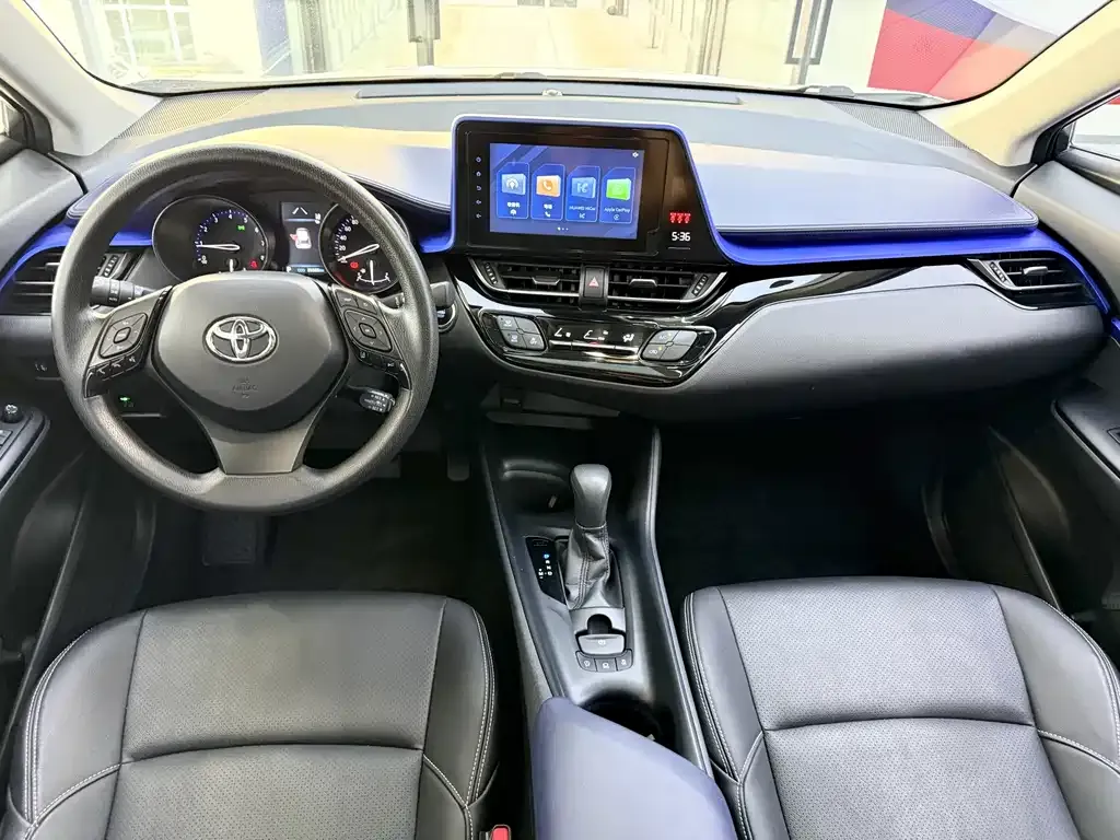 Toyota C-HR — фото 4