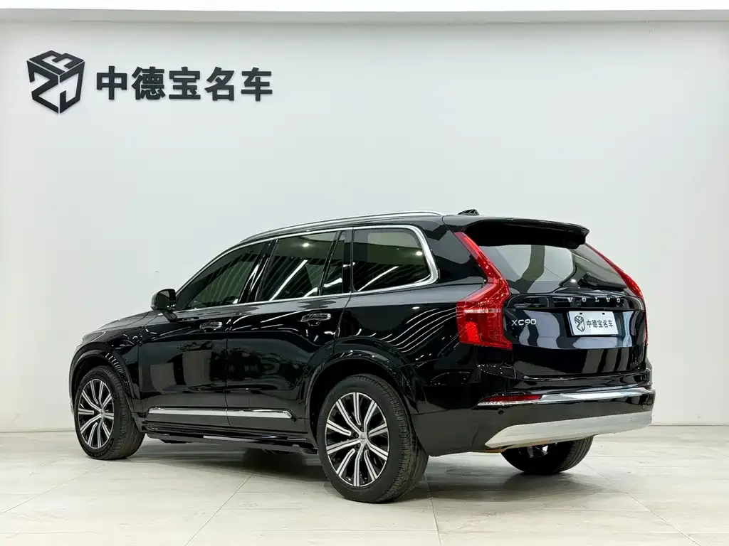 Volvo XC90 — фото 4