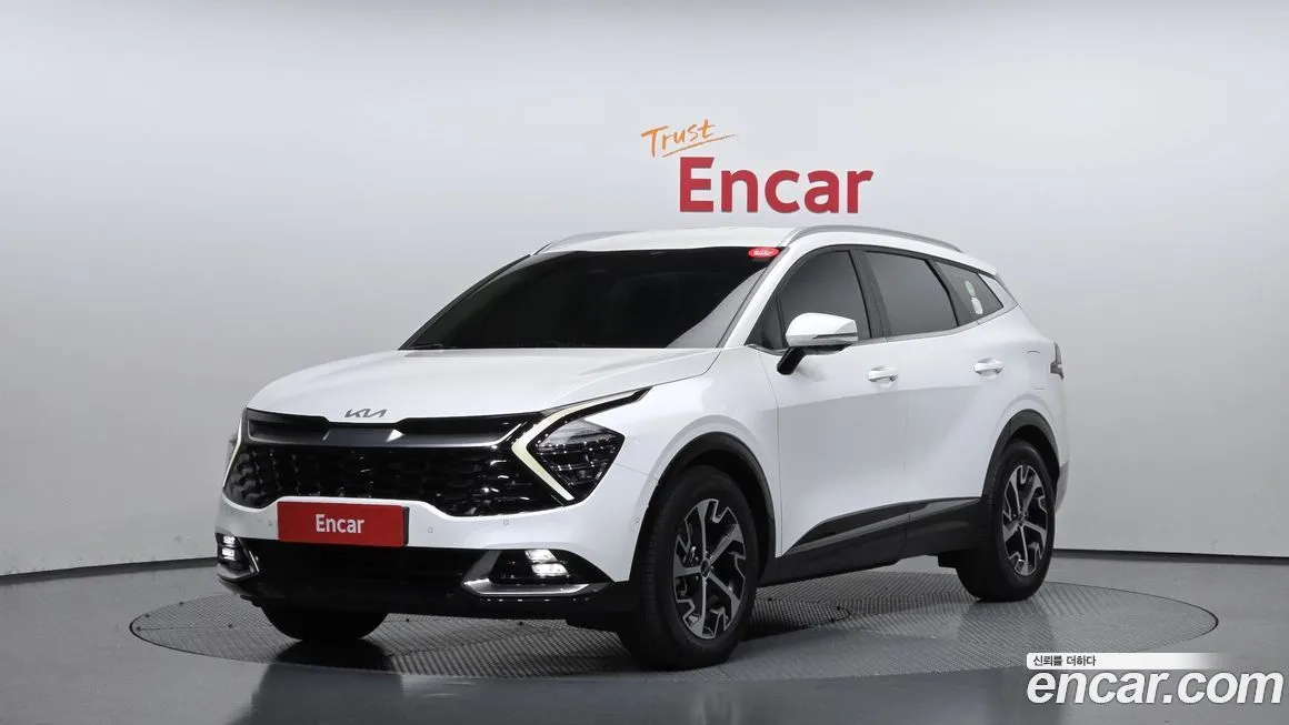 Kia Sportage — фото 1