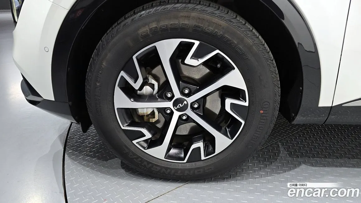 Kia Sportage — фото 5
