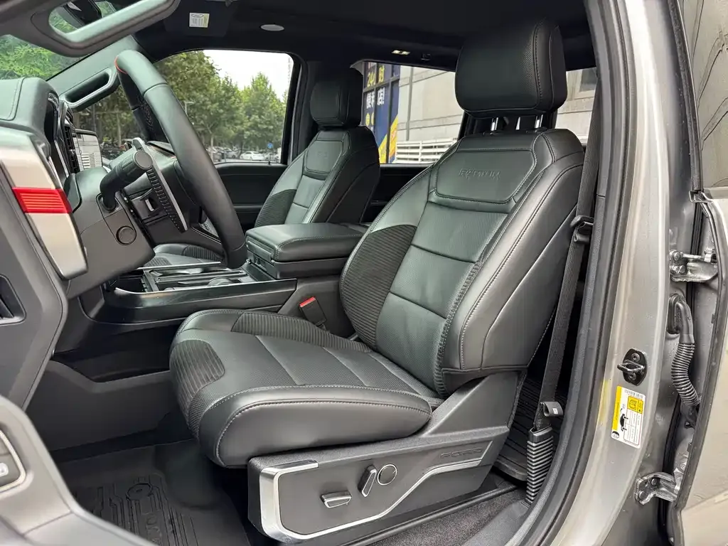 Ford F-150 Raptor — фото 6