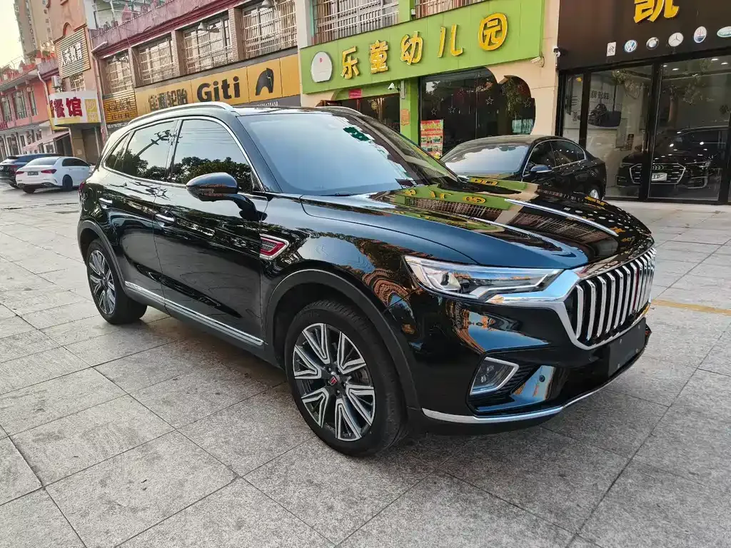 Hongqi HS5 — фото 3