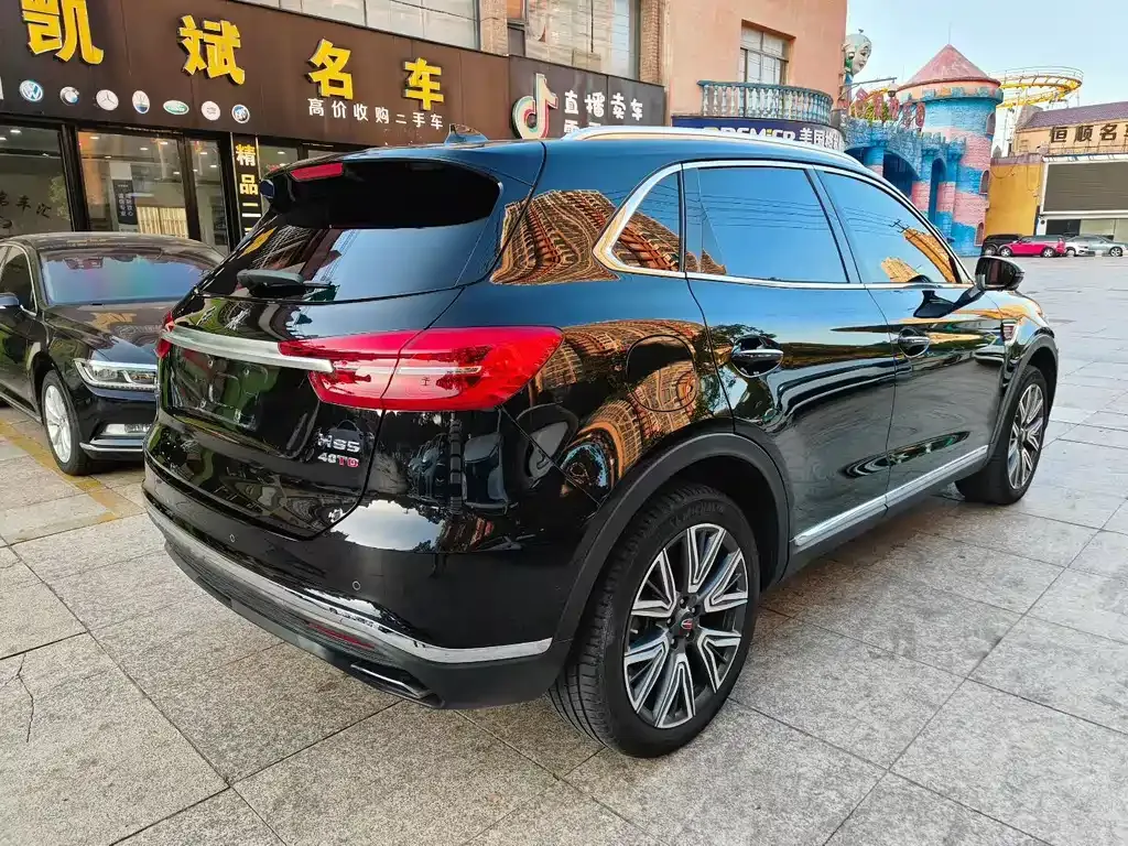 Hongqi HS5 — фото 8