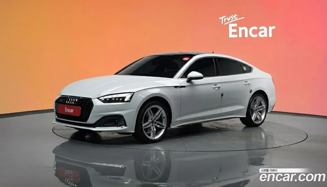 Audi A5 — фото 1