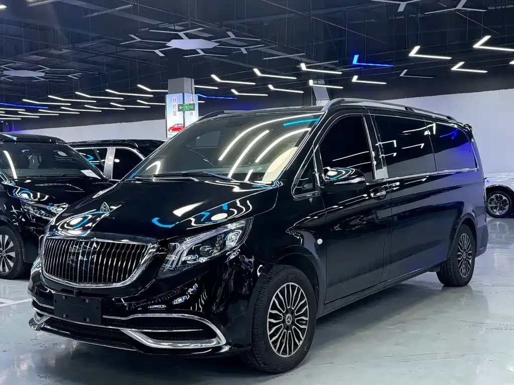 Mercedes-Benz Vito — фото 1