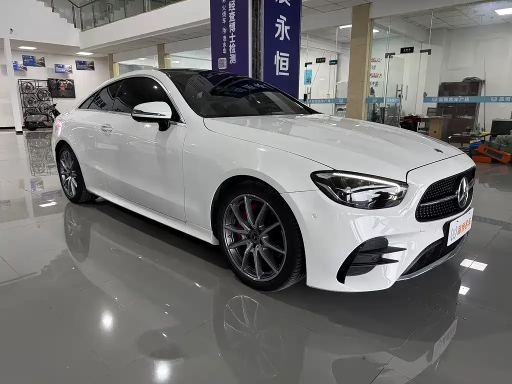 Mercedes-Benz E-Class (Import) — фото 3