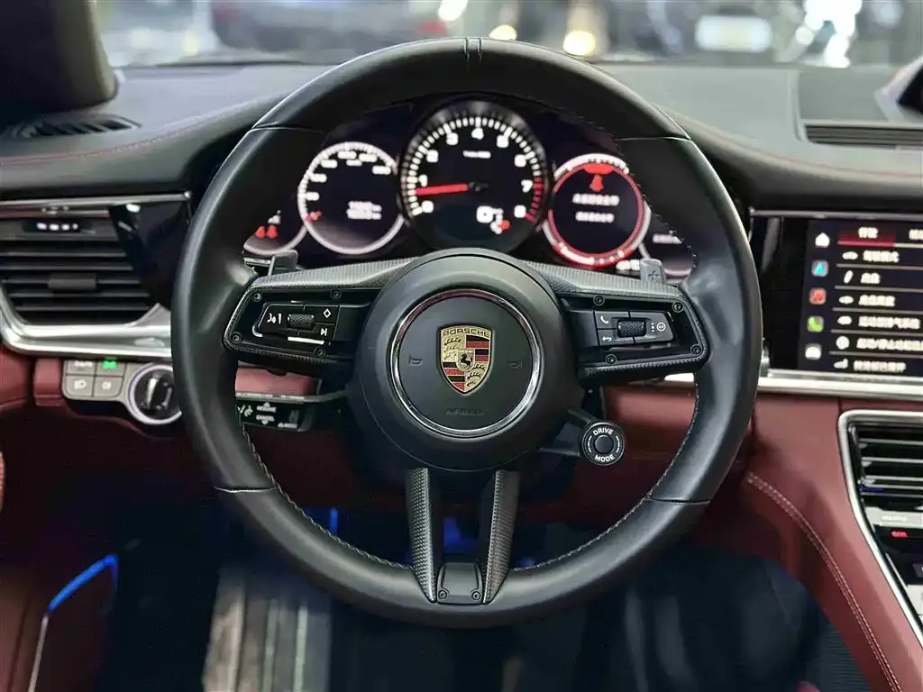 Porsche Panamera — фото 10