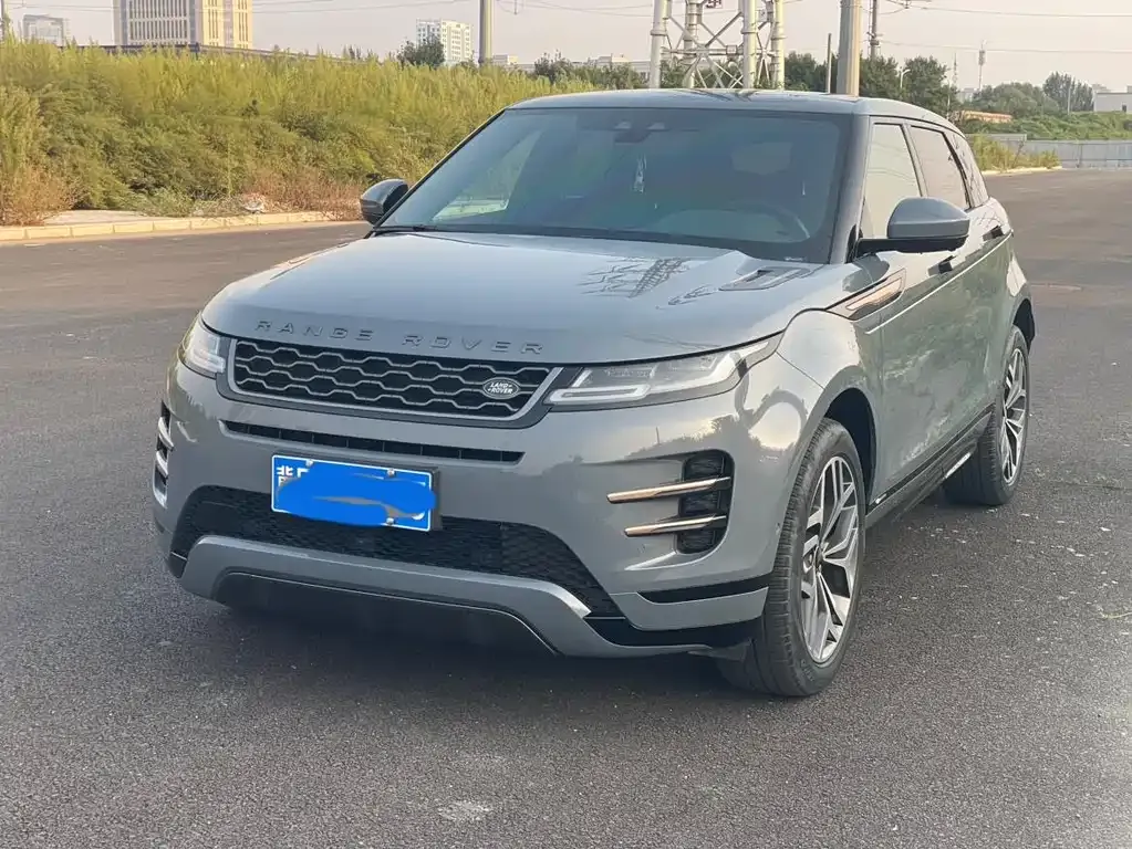 Land Rover Evoque — фото 1