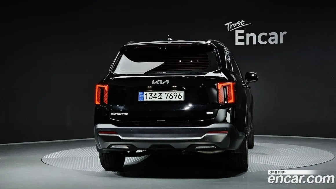 Kia Sorento — фото 4
