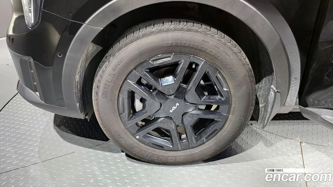 Kia Sorento — фото 5