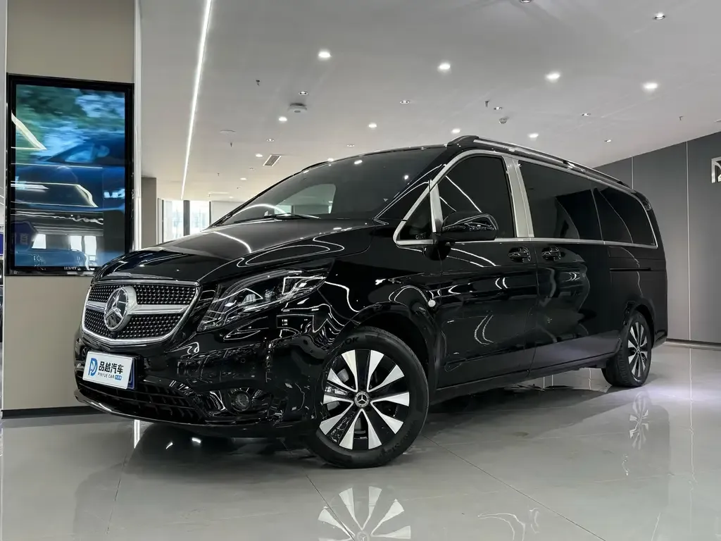 Mercedes-Benz Vito — фото 1