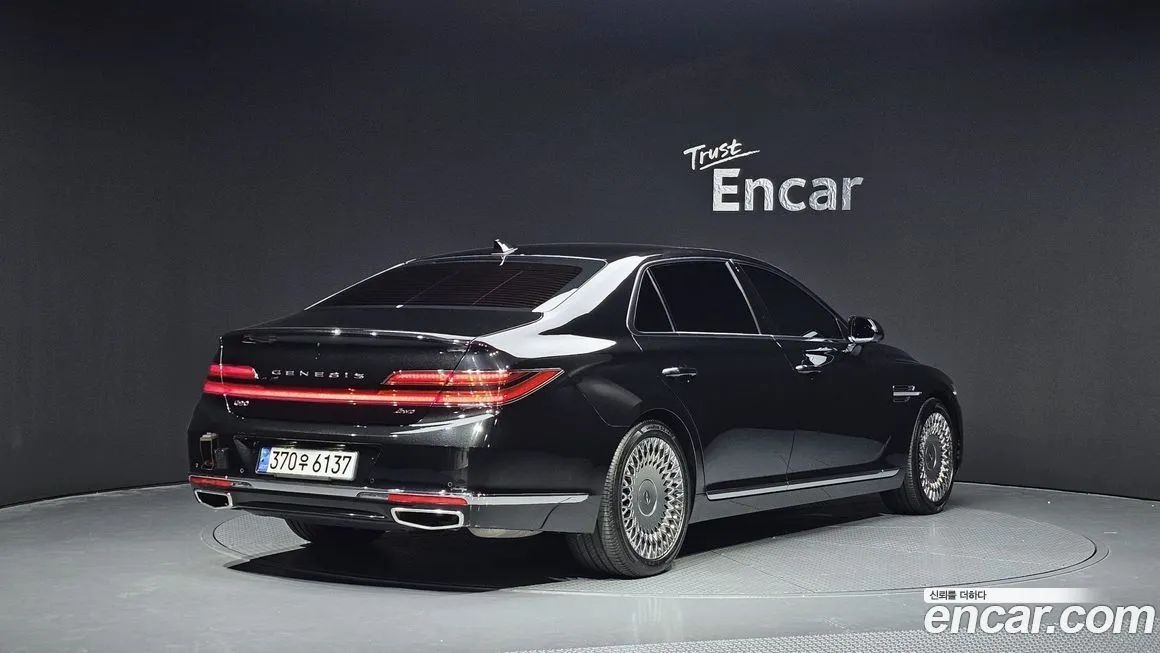 Genesis G90 — фото 2