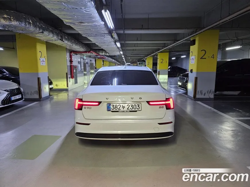 Volvo S90 — фото 4