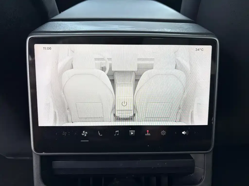 Tesla Model 3 — фото 8