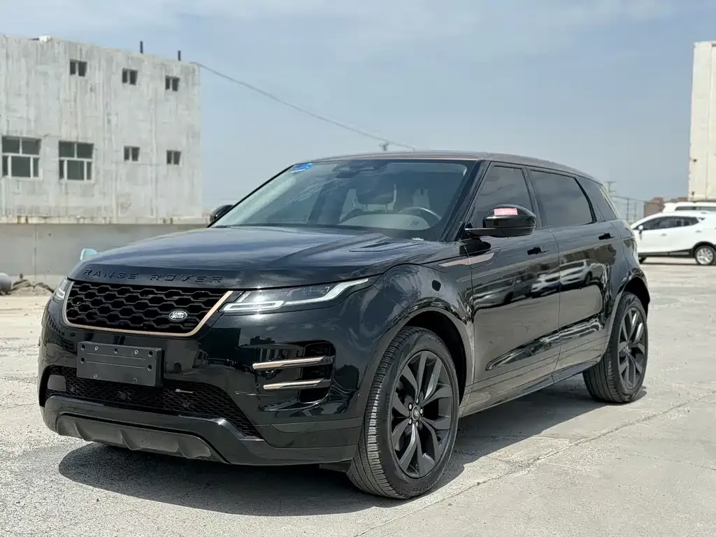 Land Rover Evoque — фото 1