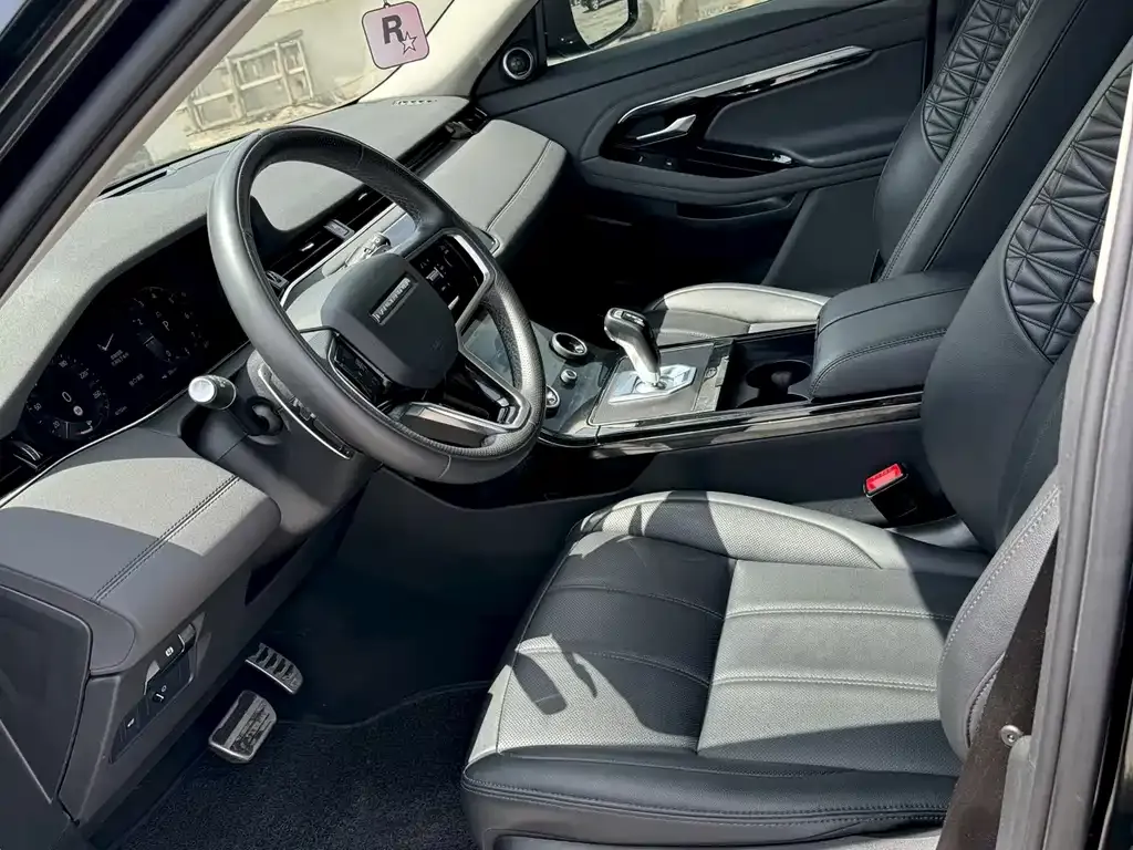 Land Rover Evoque — фото 4