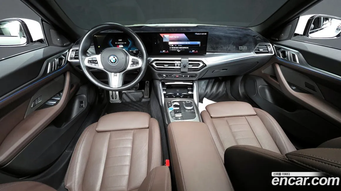 BMW i4 — фото 7