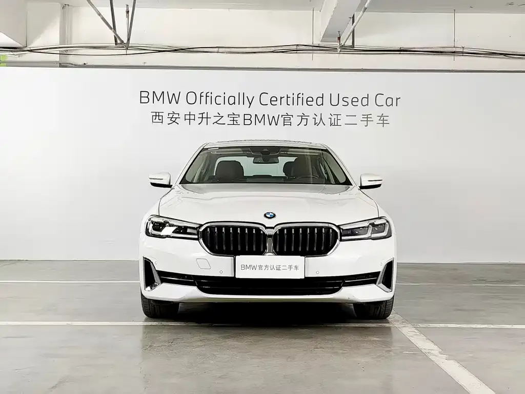 BMW 5 Series — фото 2