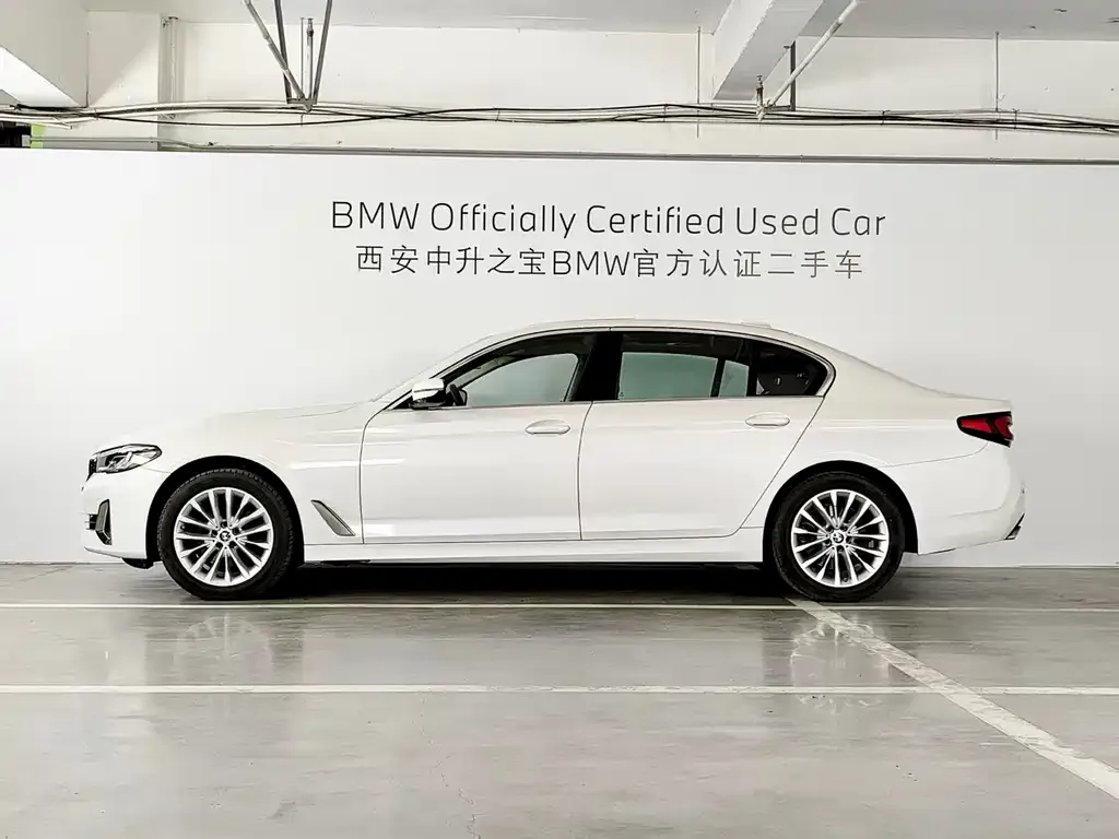 BMW 5 Series — фото 3