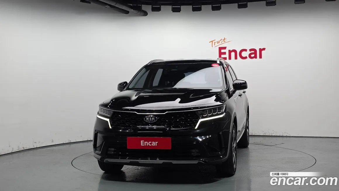 Kia Sorento — фото 3