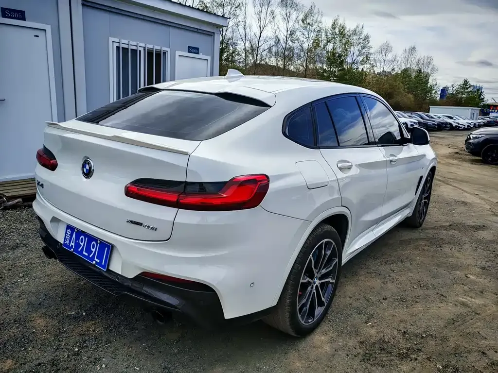 BMW X4 — фото 7