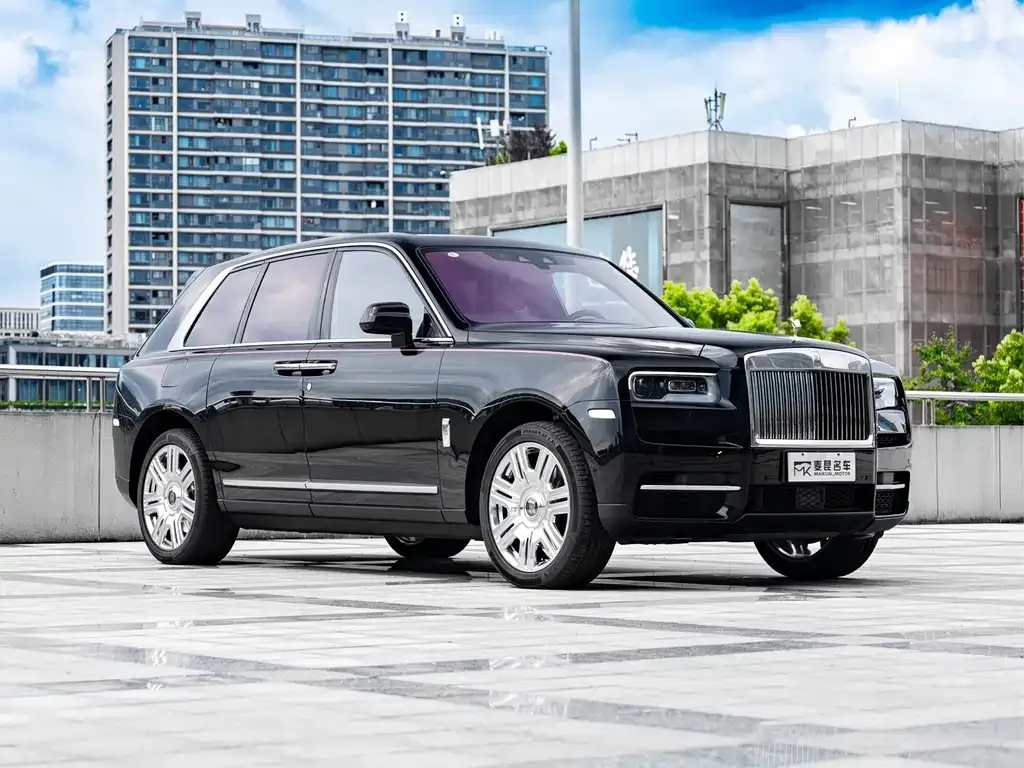 Rolls-Royce Cullinan — фото 6