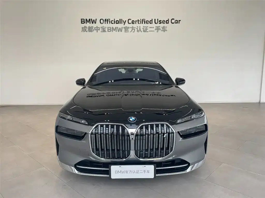 BMW i7 — фото 4
