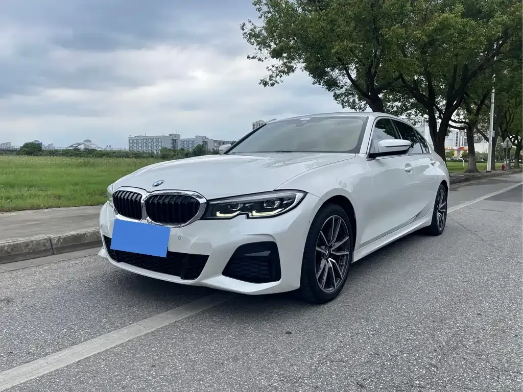 BMW 3 Series — фото 1