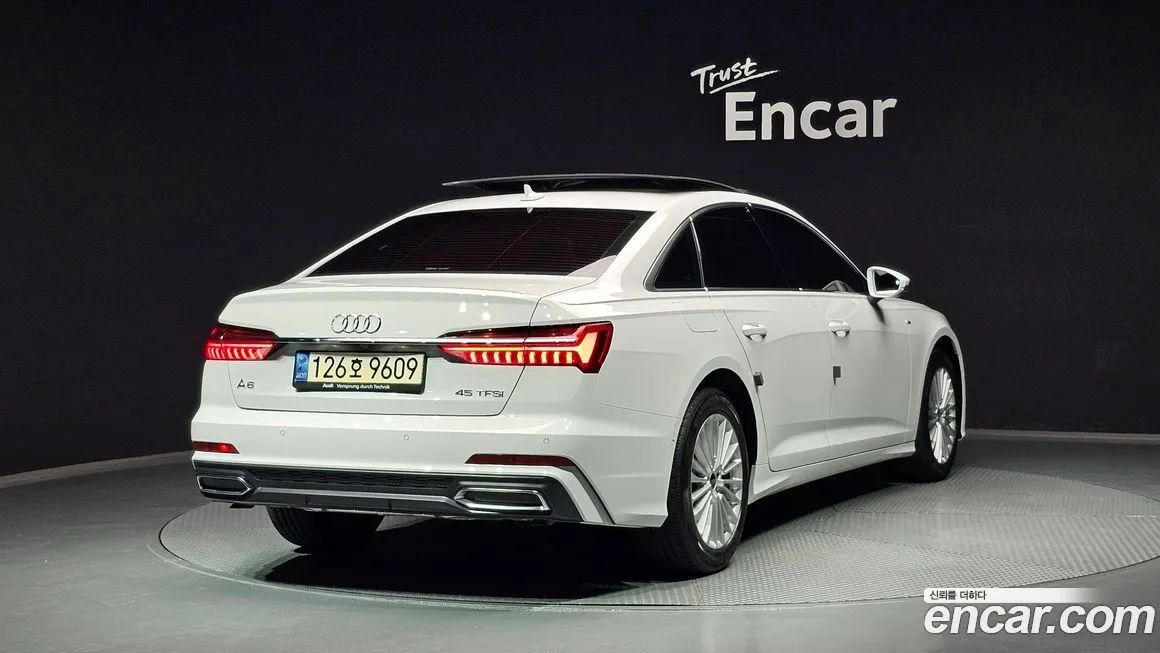 Audi A6 — фото 2