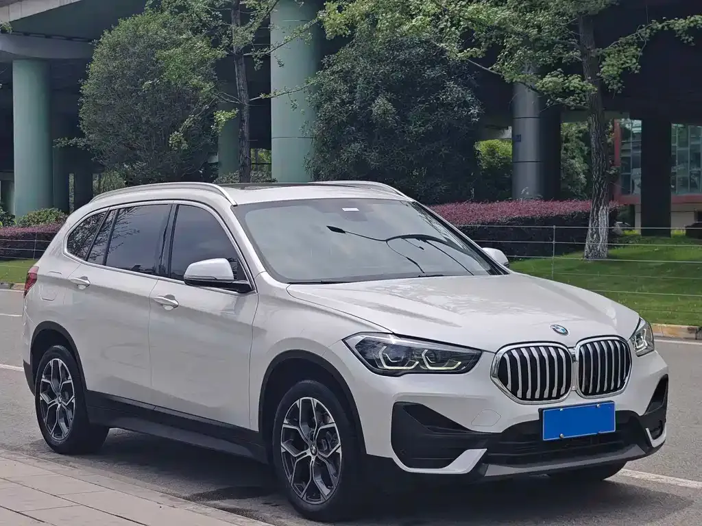 BMW X1 — фото 3