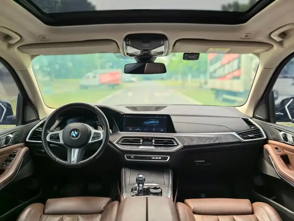 BMW X5 (Import) — фото 9