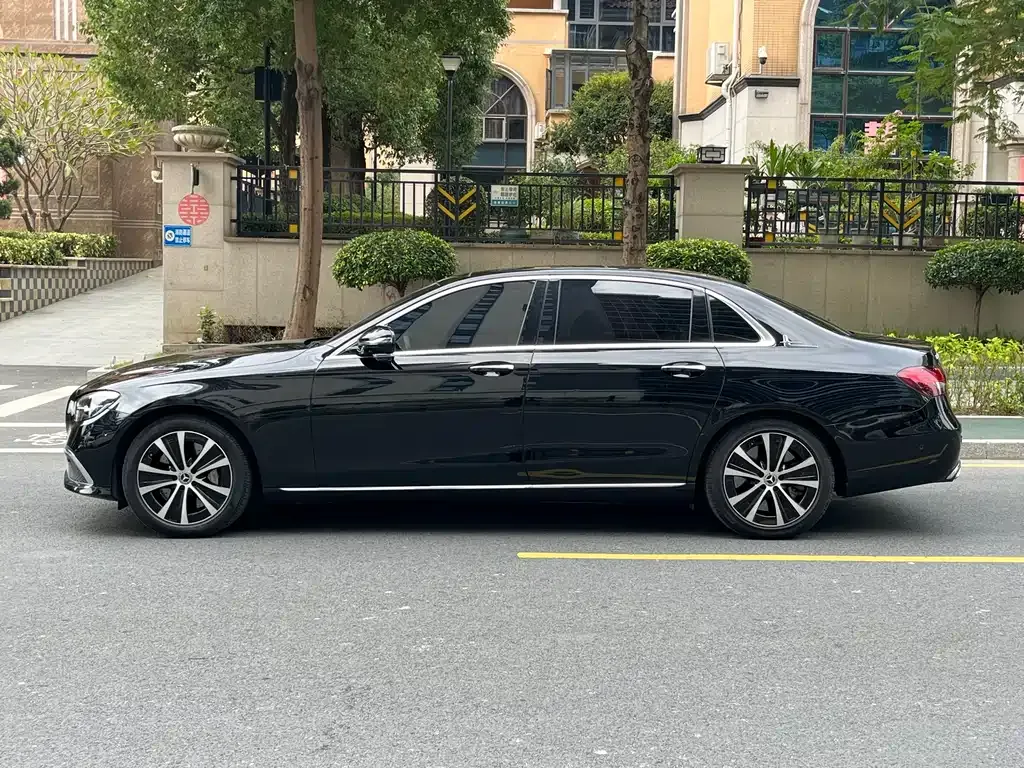 Mercedes-Benz E-Class New Energy — фото 5