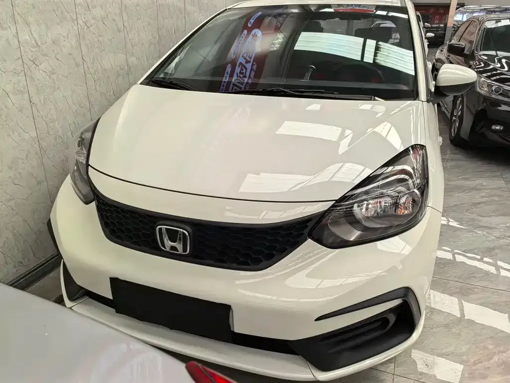 Honda Fit — фото 2