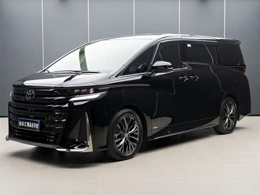 Toyota Vellfire — фото 2