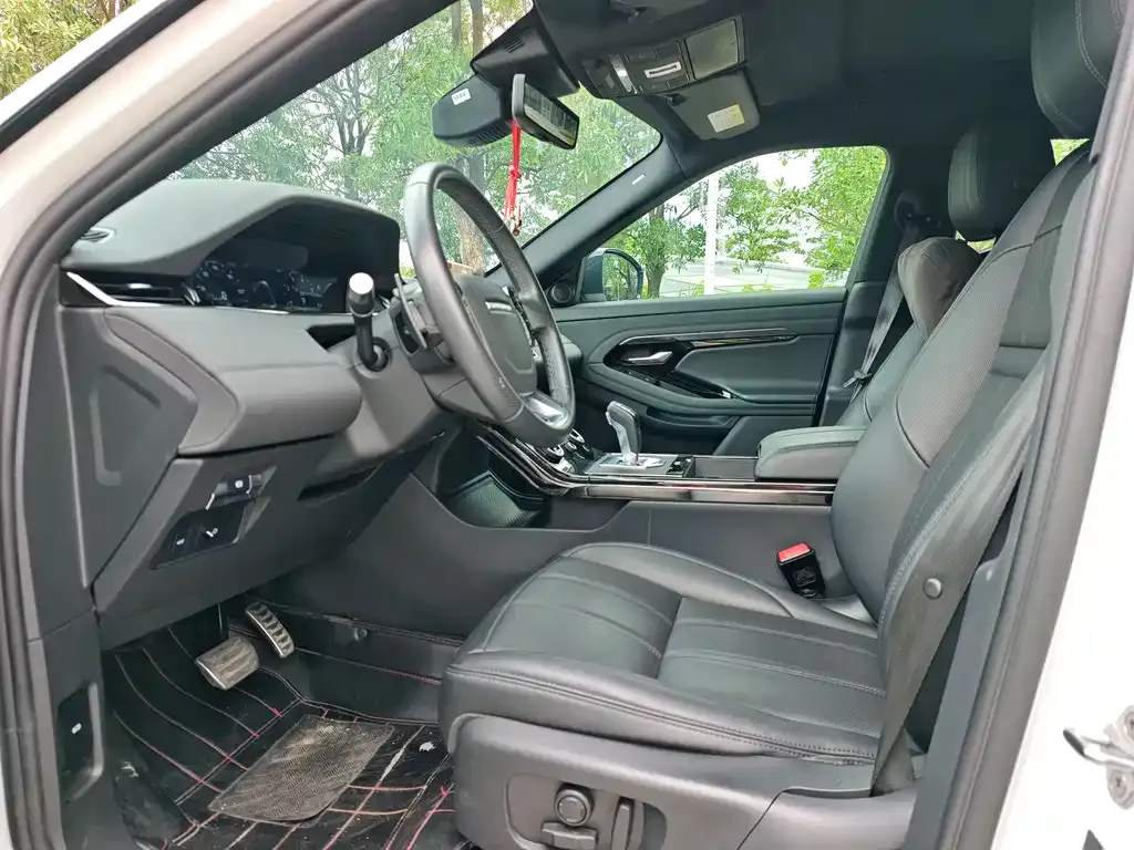 Land Rover Evoque — фото 4