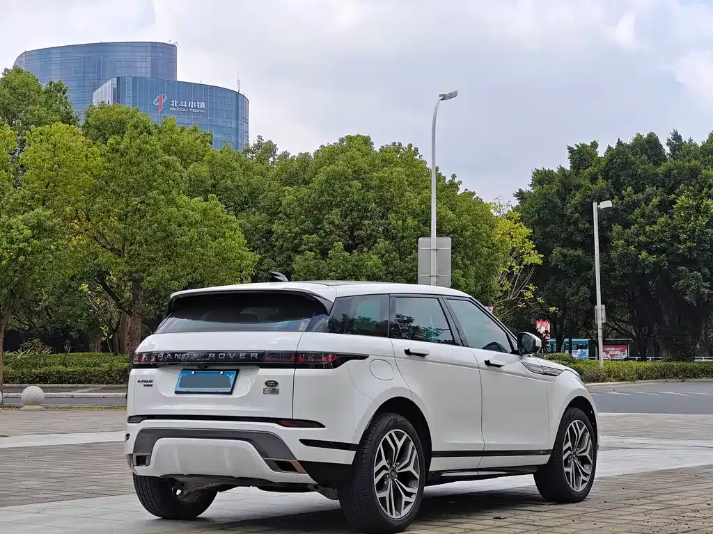 Land Rover Evoque — фото 7