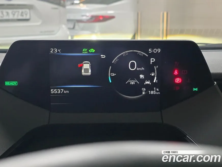 Toyota Prius — фото 8