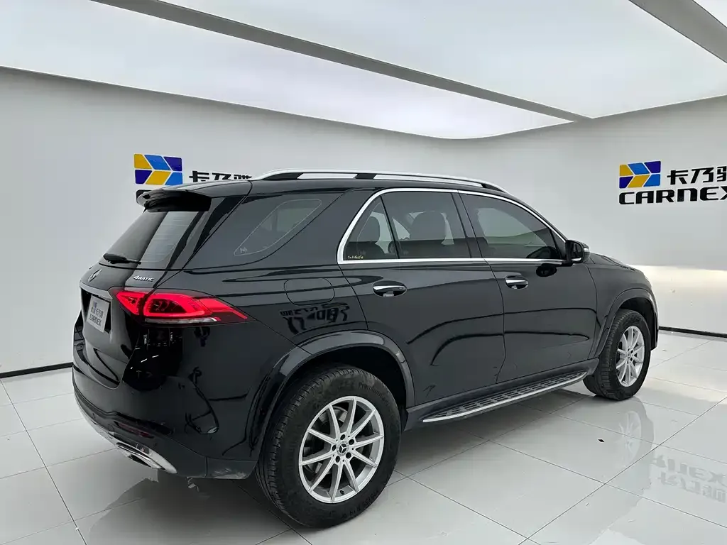 Mercedes-Benz GLE — фото 4