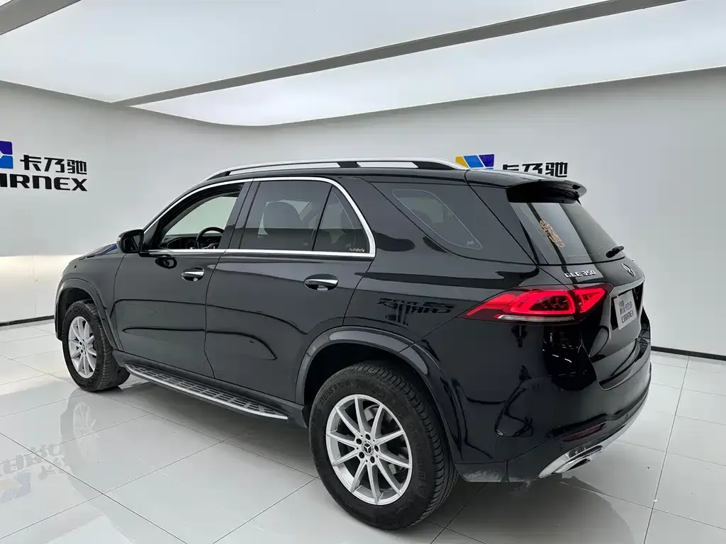 Mercedes-Benz GLE — фото 5