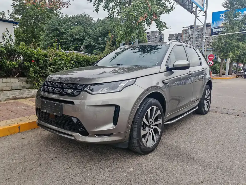 Land Rover Discovery Sport — фото 1
